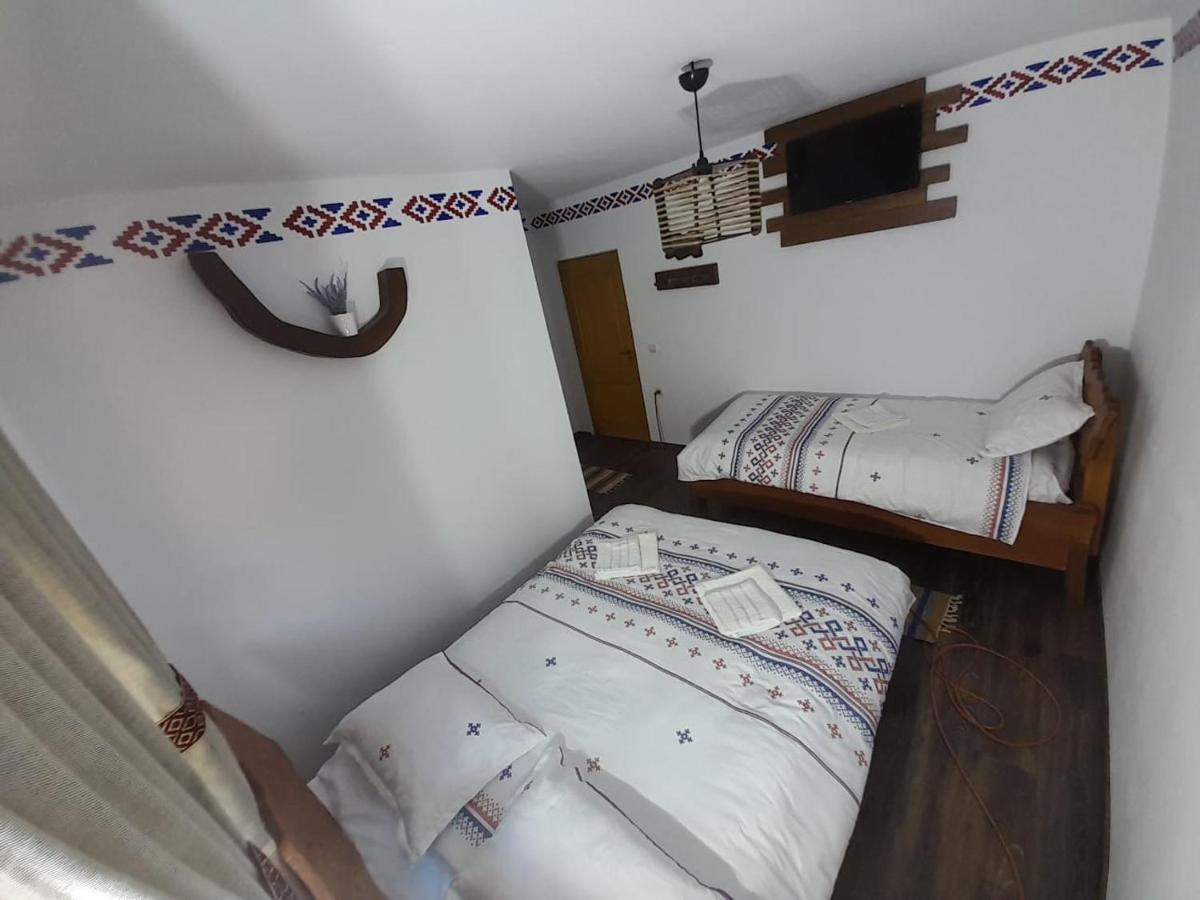 Ferienwohnung Mosia Dar In Rai Berbesti Exterior foto