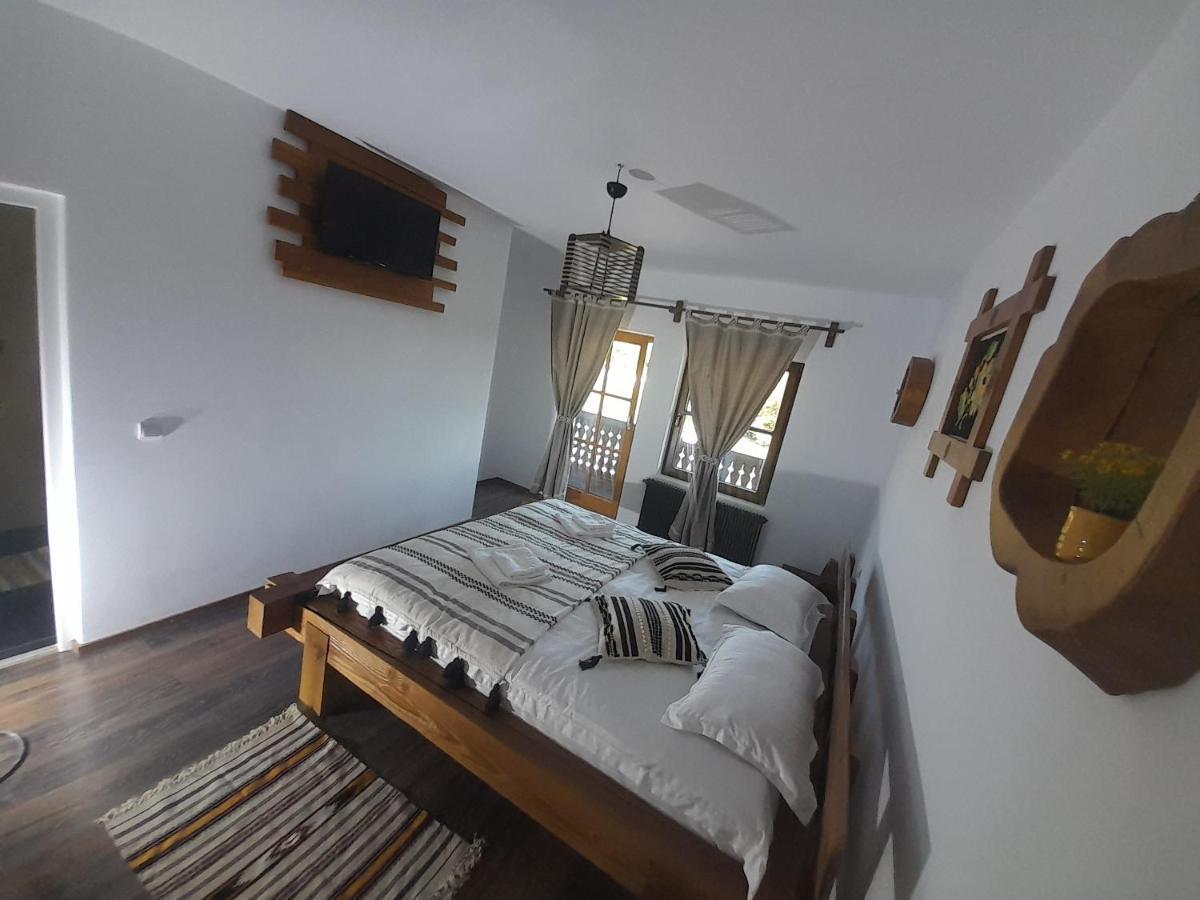 Ferienwohnung Mosia Dar In Rai Berbesti Exterior foto