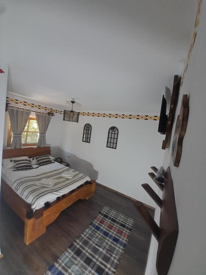 Ferienwohnung Mosia Dar In Rai Berbesti Exterior foto